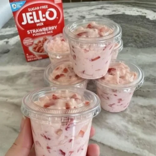 Healthy snacks and dessert recipes for guilt-free indulgence.