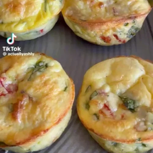 Pin by Kathy Knox on Brunch ideas! | Yummy healthy breakfast, Healthy breakfast recipes easy, Breakfast recipes 2 A spread of healthy breakfast options including smoothie bowls and avocado toast.