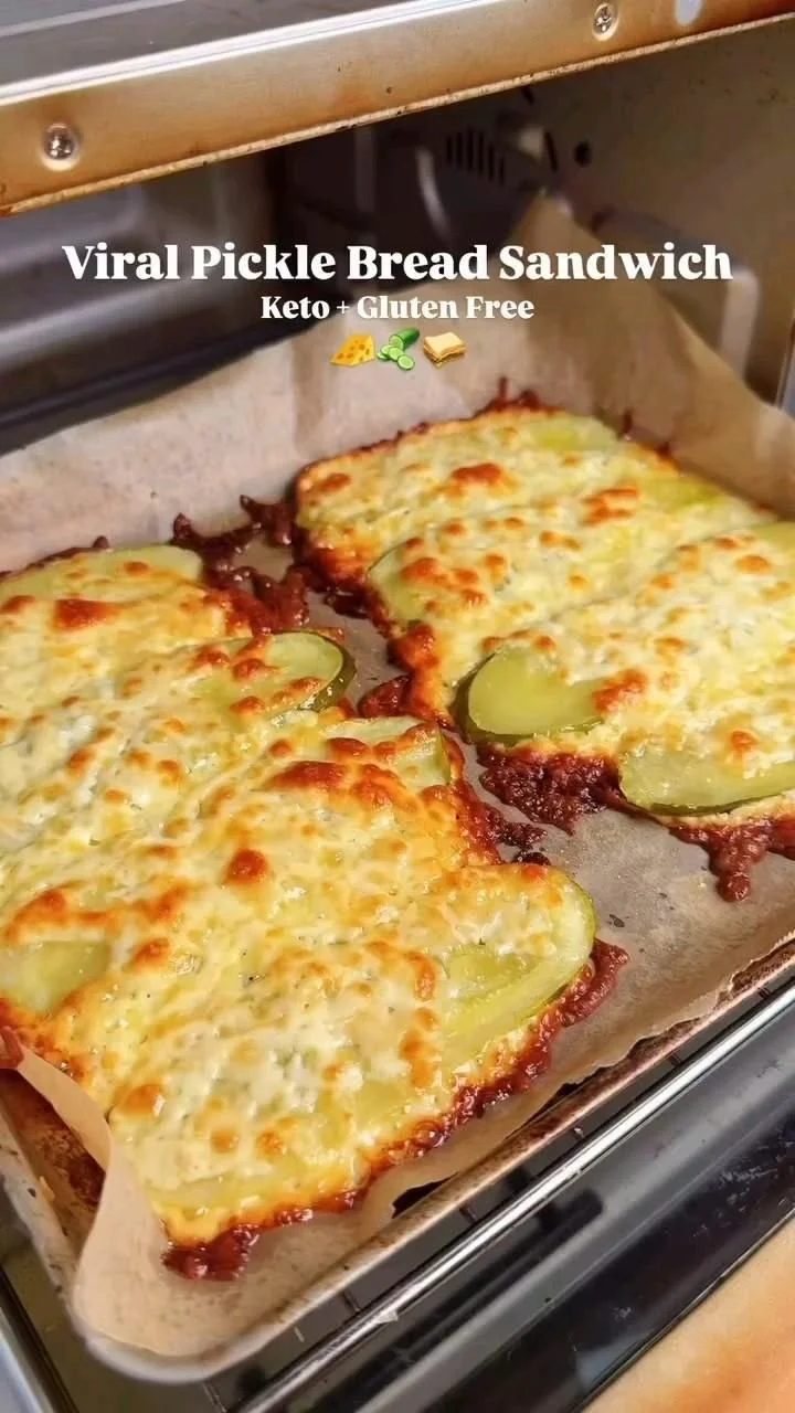 Viral Pickle Bread Sandwich 1 Viral pickle bread sandwich featuring fresh ingredients and tasty pickles.